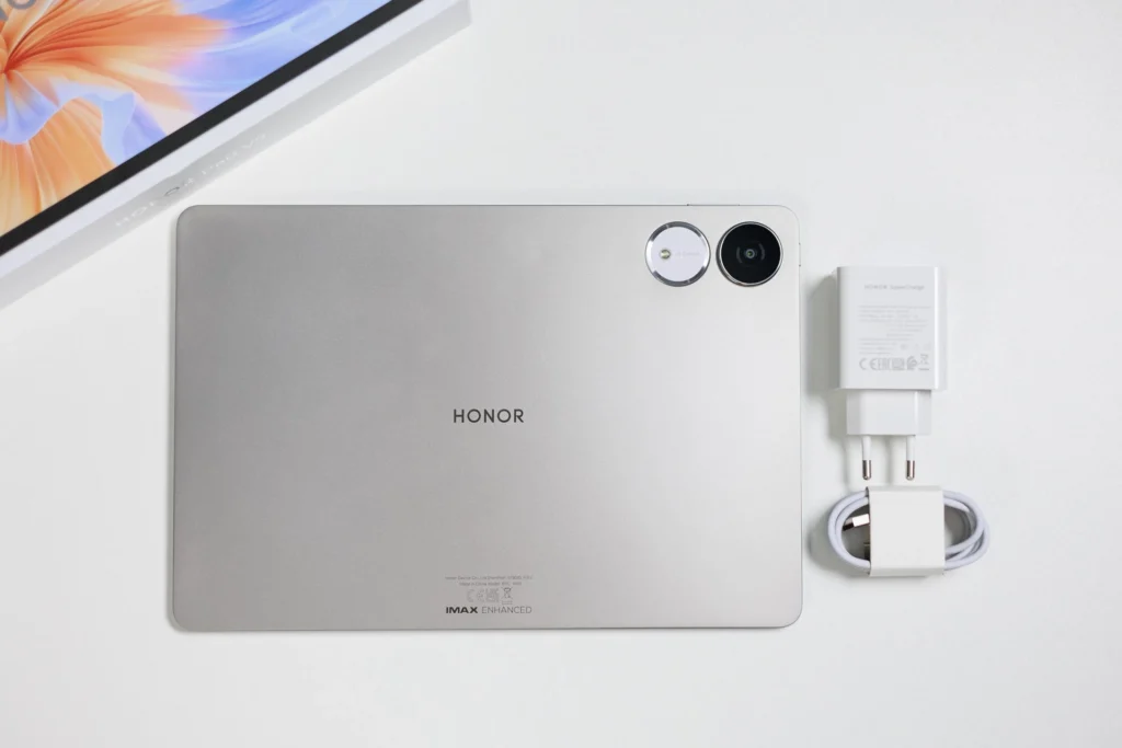 Honor Pad v9 Kutu İçeriği
